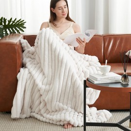 Amélie Home Faux Fur Throw Blanket for Couch, Cozy Fuzzy Fluffy Fur Luxurious Soft Striped Plush Gift Blankets for Family Sofa Chair Bedroom, 55"x70", Ivory