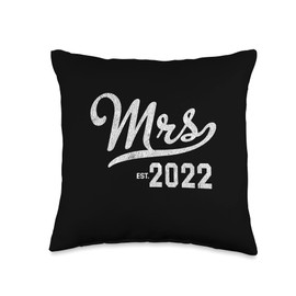 Matching Husband & Wife Gifts Mrs Est 2022 Engaged Newlywed Wedding Matching Mr & Mrs Throw Pillow, 16x16, Multicolor