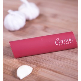 Cestari Silicone Garlic Peeler Roller Tube – Effortless Garlic Skin Remover for Home Cooks & Chefs – BPA-Free, Odor-Resistant, Dishwasher Safe Kitchen Tool – Fast, Mess-Free Prep – Red