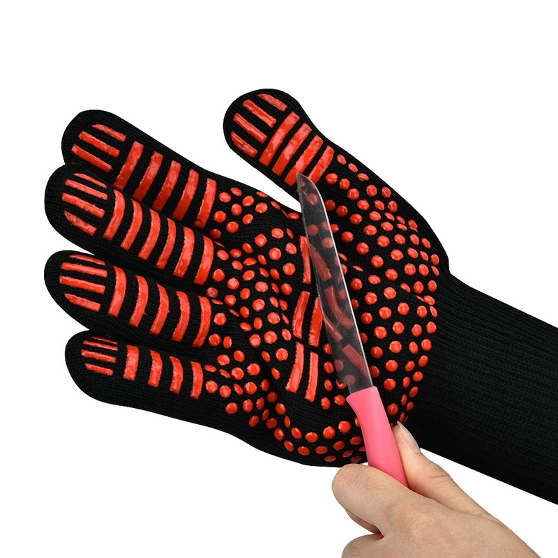 1 Pair of Fireproof High Temperature Resistant Microwave Oven Gloves