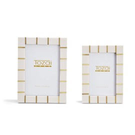 TOZAI Lines Set of 2 Brass Lines Photo Frames Includes 2 Sizes: 4" x 6" and 5" x 7"
