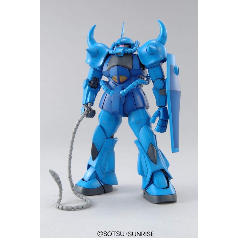 Bandai Spirits MG Mobile Suit Gundam MS-07B Gouf Ver. 2.0,
