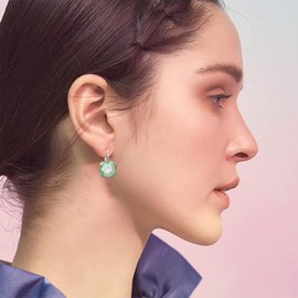 AOBOCO Sterling Silver Leverback Earrings Embellished with Crystals from Austria, Hypoallergenic Cushion Cut Square Crystal Earrings, Fine Anniversary Birthday Jewelry Gifts for Women (Light Green)