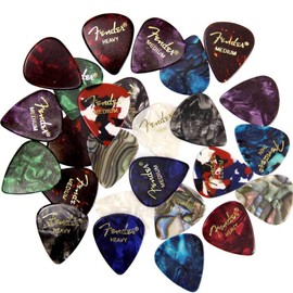 Fender Premium 24 Pack Picks Sampler - Includes Thin, Medium & Heavy Gauges (Austin Bazaar Exclusive)