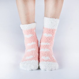 YANGTE Fluffy Socks for Women Bed Socks 6 Pairs Ladies Slipper Socks Soft Fuzzy Socks Winter Comfy Warm Socks for Women and Girls