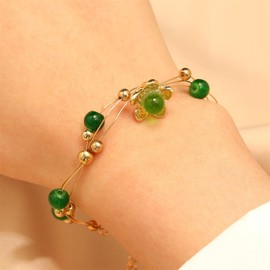 RLHRNDE Gold Bracelet for Women Pearl Flower Charm Bracelet Vintage Rose Temperament Bracelet Dainty Gold Adjustable Bracelets Valentine's Day Mothers Day Birthday Jewelry Gift (Green)