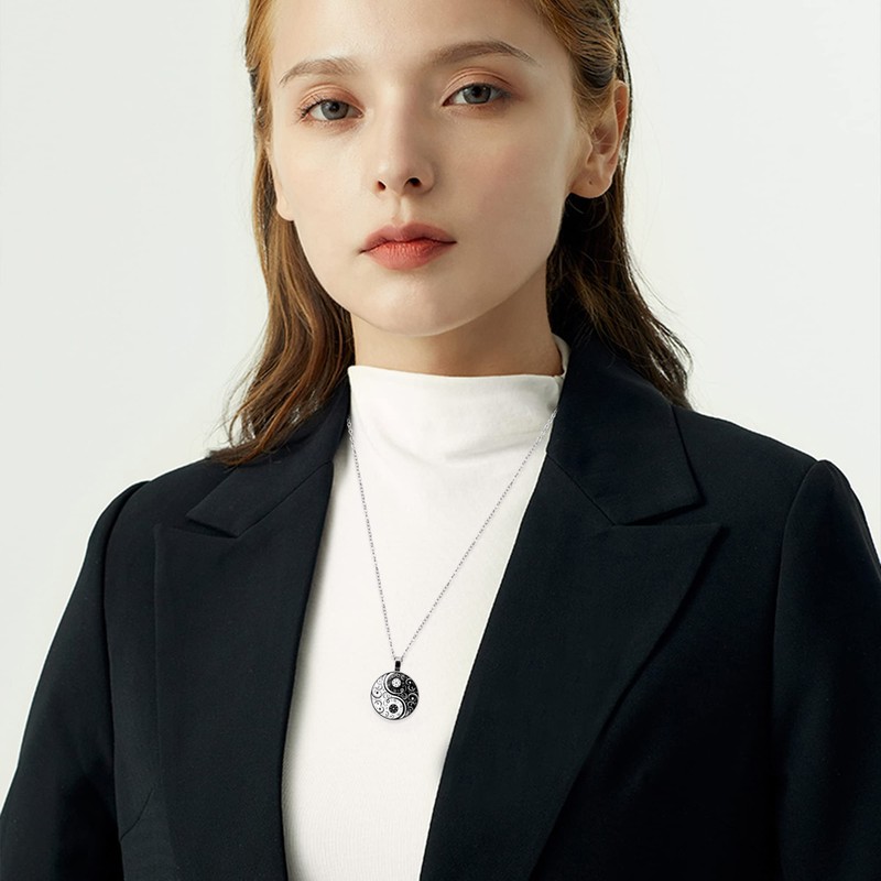 Yin Yang Pendant Necklace Chinese Philosophy Taoist Symbol Talisman Taichi