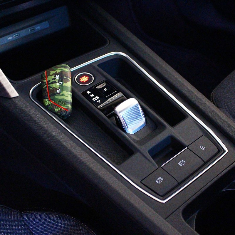 VF Key Case for 3-Button Car Key Silicon Cover Key