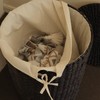 Furnnylane Hand-Woven Wicker Laundry Basket with Lid, 20 Gal (75