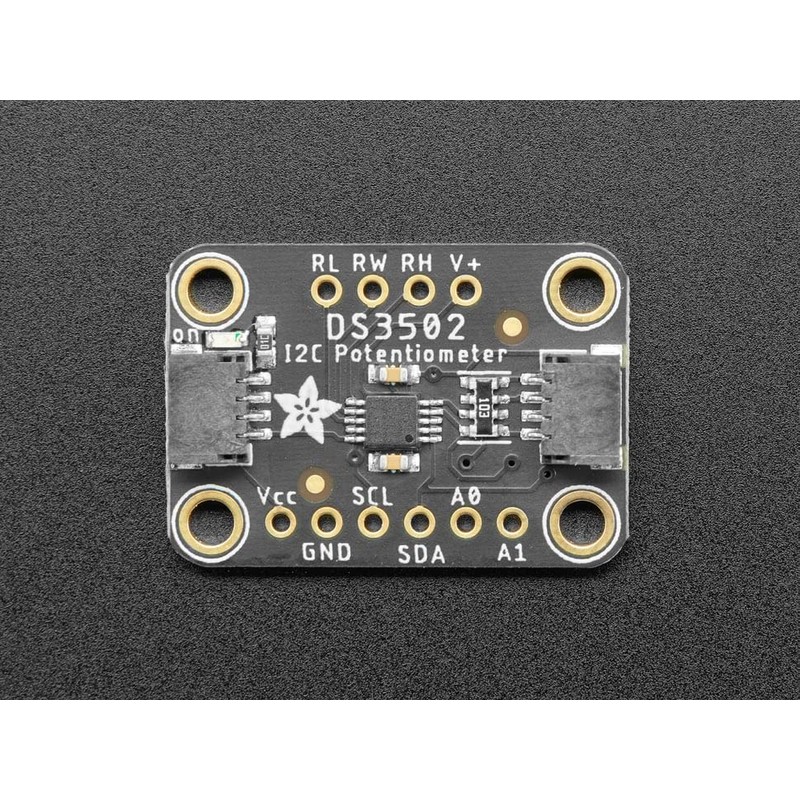 Wii Nunchuck Breakout Adapter - Qwiic/Stemma QT Ada 4836