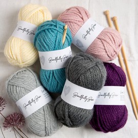 Wool Couture Beautifully Basic Chunky Yarn - 85% Premium Acrylic 15% Virgin Wool Bulky Weight Soft Blend – Easy to Use, Perfect for Beginners – 3 Pack of 100g Balls – Slate Grey
