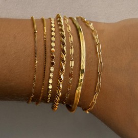 Amicon Gold Bracelets for Women,Dainty 14K Gold Plated Stack Set Trendy Stackable non tarnish Paperclip Chain Bracelets Gold Jewelry Sets Gifts for Women