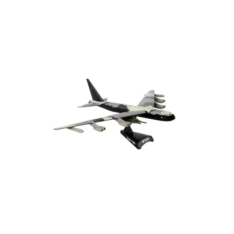 Daron Worldwide Trading B-52 Stratofortress Vehicle (1:300 Scale)