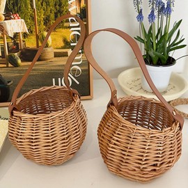 HOLIDYOYO Wicker Woven Baskets with Leather Handle Wedding Flower Girl Baskets Candy Gift Storage Basket for Wedding Party Home Decor
