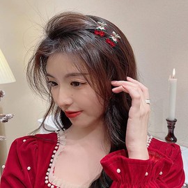 TUCEWP 4Pcs Mini Cherry Hair Clip for Women Girls Cute Red Rhinestone Cherry Claw Clip Nonslip Metal Hair Barrette Tiny Crystal Cherry Hair Clamps Claw Strong Hold Jaw Clips Lovely Hair Accessories