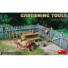 MiniArt 35641 1:35 Set di attrezzi da giardino – riproduzione fedele all'originale, modellismo, kit di costruzione in plastica, fai da te, hobby, incollaggio, modellismo, assemblaggio, non verniciato