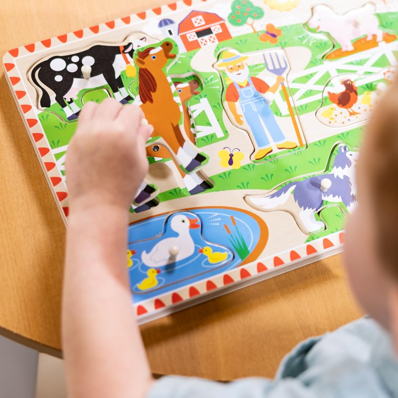 Melissa & Doug Old MacDonald's Farm Song Puzzle – 8-Piece