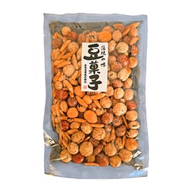 Umaya - Japanese Imoto Mame Mix - Crunchy Rice Crackers & Roasted Soybeans Snack in Resealable Bag + Snack Clip - Savory Asian Snack Mix with Seaweed & Peanuts - Product of Japan - 8.8oz (250g)
