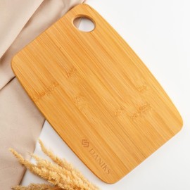 Daniks High Quality Chopping Board Made of 100% Bamboo, Extra Thick 1.8 cm Solid Wooden Board, Breakfast Board, Bread Board and Serving Board, 32 x 22 x 1.8 cm (L)