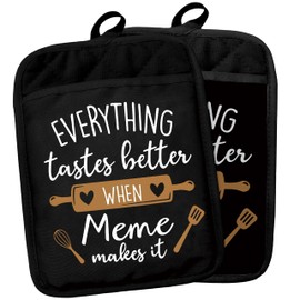Meme Gifts Pot Holders with Pockets, Grandma Kitchen Gifts, Everything Tastes Better When Meme Makes It Pot Holders Heat Resistant Oven Mitts Hot Pads for Kitchen Baking Cooking