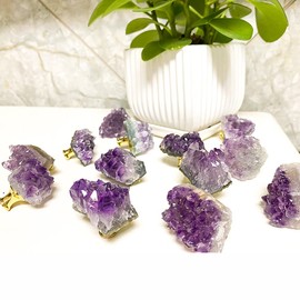 YOUYOUULU 4pcs Natural Amethyst Knobs Crystal Knobs Cabinet Stone Pulls Gemstone Knobs Handles for Cupboard Cabinet Drawer Dresser Home Office DIY with Two Length Screws