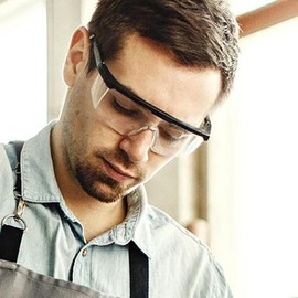 SellerHub Brisk Style Eye Protection Clear Black Frame Industrial Safety Glasses Work Safety Glasses (S37725387) / 브리스크스타일 눈보호 투명 검정테 산업보안경 작업용 보안경 (S37725387)