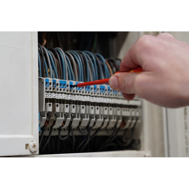 BRILLIANT TOOLS BT068010 VDE Screwdriver Set 9-Piece Slotted and PH