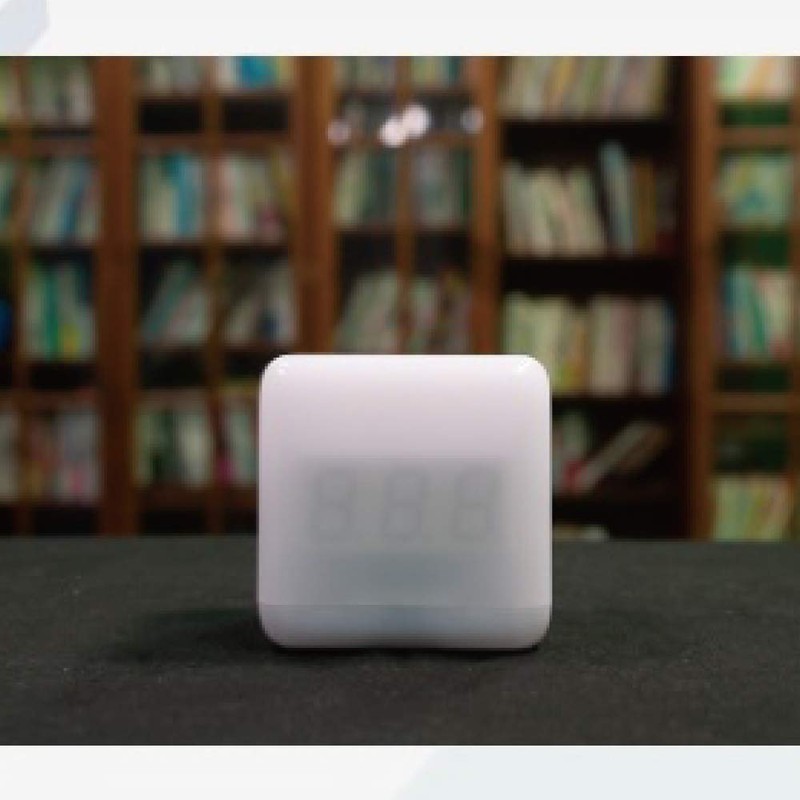 dotCube Thermometer, Dice Cube Shape, Contactless, Compact, Instant Measurement