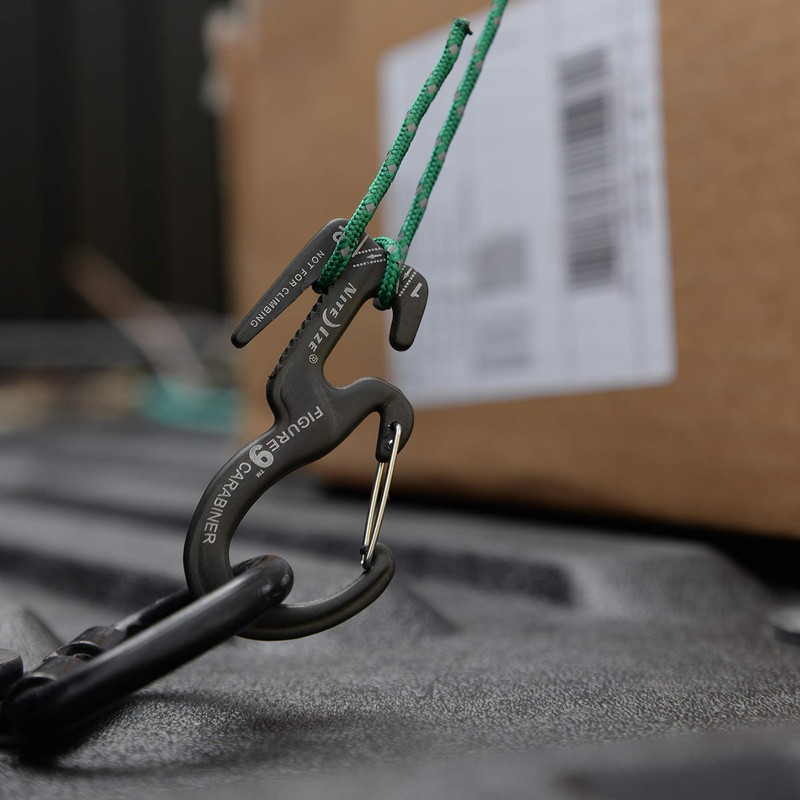 NITE IZE Figure 9 Carabiner Rope Tightener, Black, Small