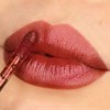 Neve Cosmetics tinta labbra Ruby Juice, leggera come acqua resistente