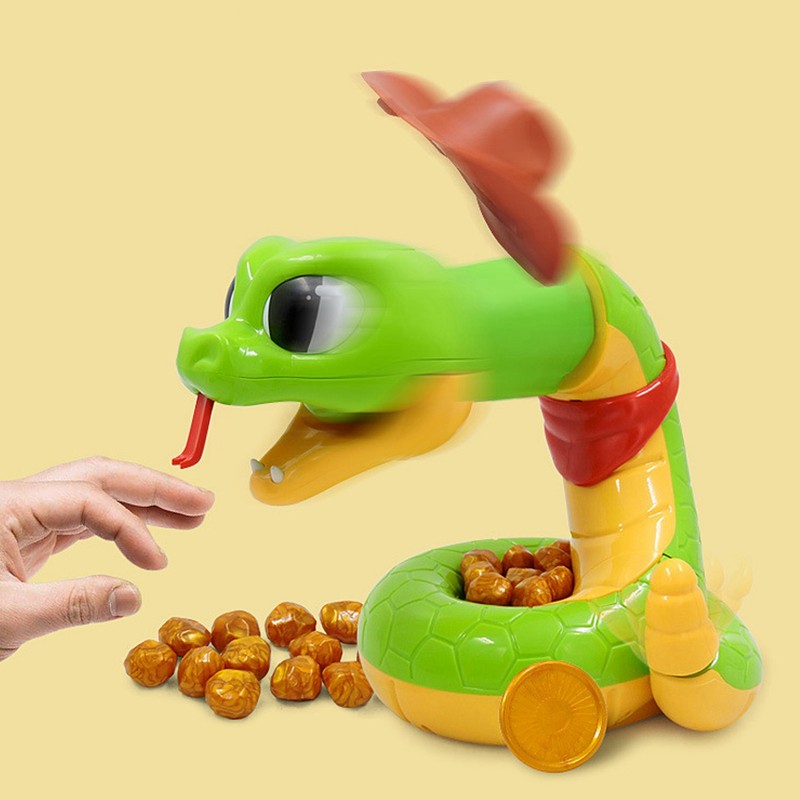 Electric Rattlesnake Toy Plastic Tricky Scary Rattlesnake Prank Toy Induction