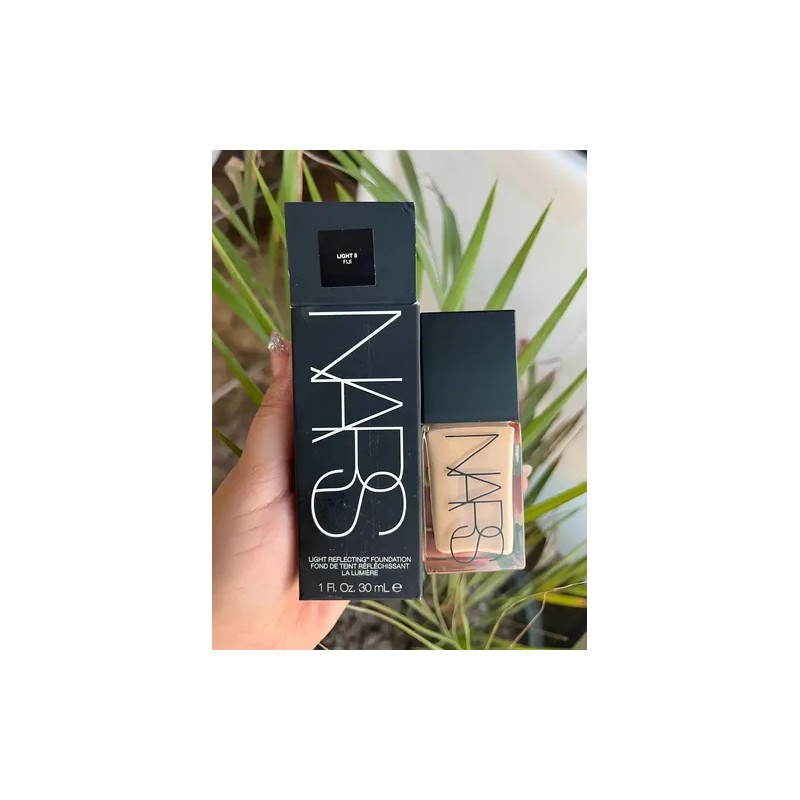 Nars Light Reflecting Foundation Base De Maquillaje Tono Light 5