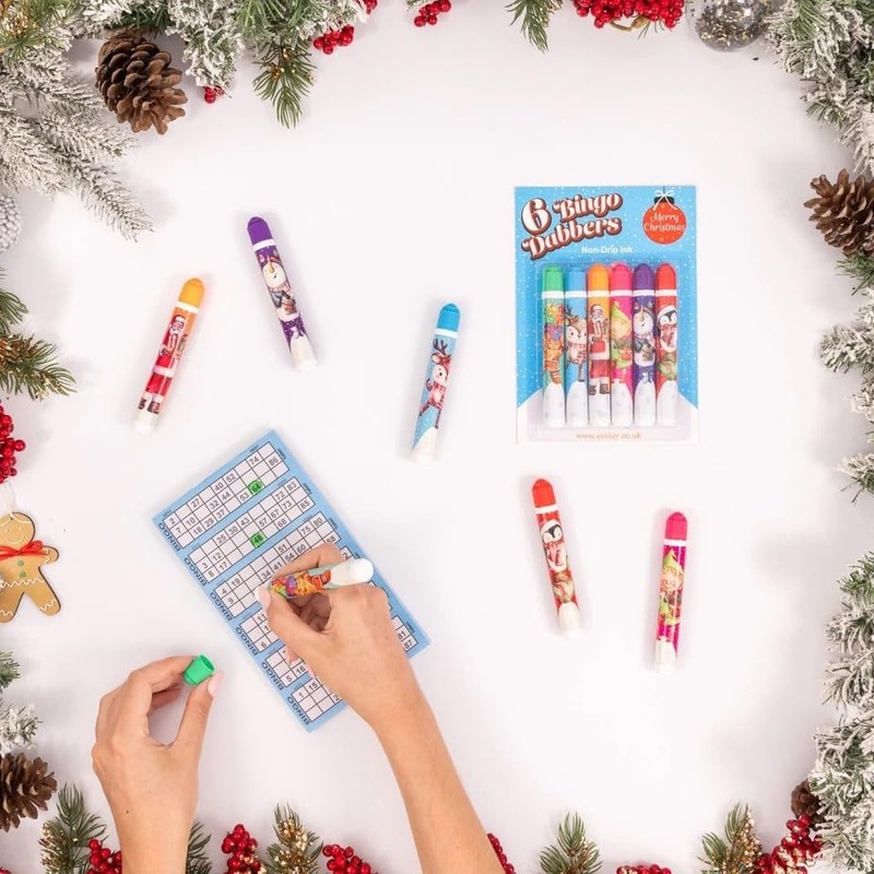 evelay Christmas Bingo Set with Board & 6 Colourful Dabbers
