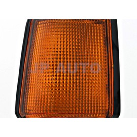 jpautowholesale For 1986-1994 Nissan D21 Tail Light Set Driver and Passenger Side
