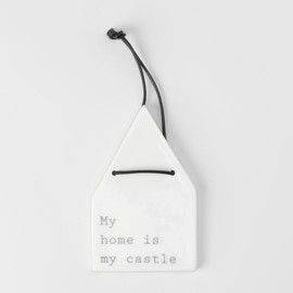 Räder My Home is My Castle Wall House