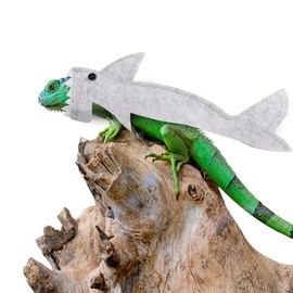 YAODHAOD Lizard Clothes for Bearded Dragon, Lizard Reptile Shark Costume, Cosplay Bearded Dragon Handmade Shark Outfit for Lizard Bearded Dragon Crested Gecko Chameleon Reptile (Medium), gray