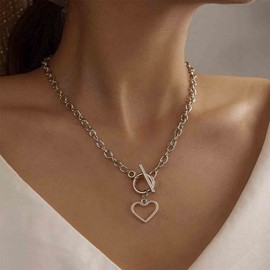 Allereya Boho Love Heart Choker Necklace Silver Paper Clip Necklace Heart Toggle Necklace Open Circle T Bar Necklaces Chain Jewellery for Women and Girls (Silver)
