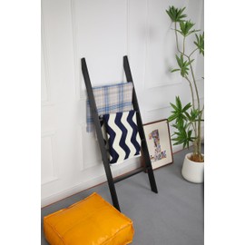 Blanket Ladder for Living Room and Bedroom, 4ft 4-Tier Wall Leaning Laminate Snag Free Construction (Black) Rustic Decorative Farmhouse Blanket Storage, Quilt Rack, Ladder Shelf, Easy Assembly