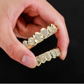 TOPGRILLZ Poker Heart Grills for Your Teeth, Grillz Teeth Men Grillz for Women, 18K Gold Plated Brass with Cubic Zirconia，Hip-Hop Cosplay Costume Accessory(Golden Poker)