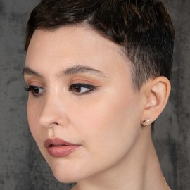 Namana Small Star Earrings in 925 Sterling Silver, Tiny Star Stud Earrings for Women and Girls, Simple Silver or Gold Stud Earrings for Women with Stars and Cubic Zirconia Stones, Sterling Silver