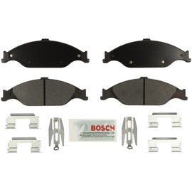 BOSCH BE804H Juego de pastillas de freno de cerámica azul con herrajes – Compatible con Ford Mustang Seleccionado; Delantero