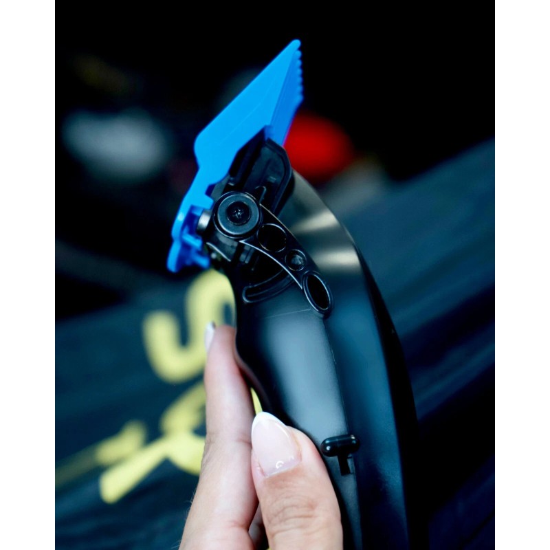 Supreme Trimmer Vader Clipper STC5098 | DLC Taper Blade 210