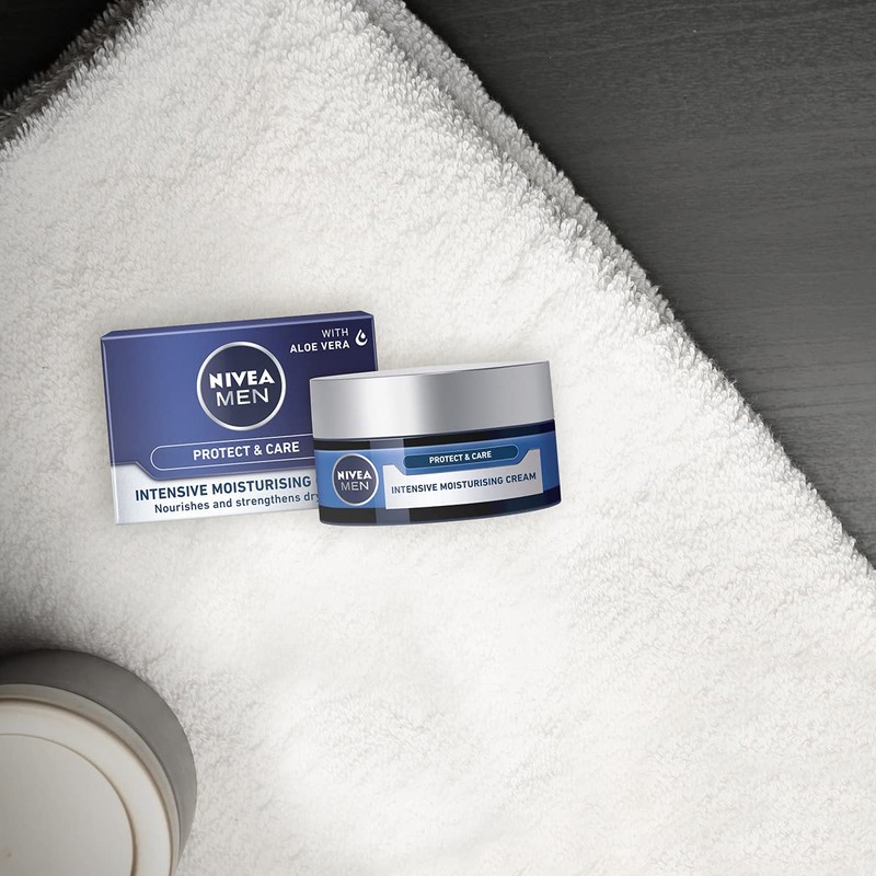 NIVEA MEN Intensive Moisturising Face Cream Protect & Care Pack