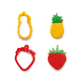 Decora 0255194 Plastic Pineapple and Strawberry Cookie Cutter Set of 2
