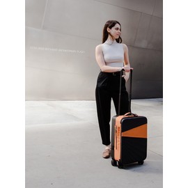 Taskin Kaliber - Bronze | Carry On 21-Inch | 4 Wheel Spinner | Detachable Device Sleeve | Airline Approved Dimensions