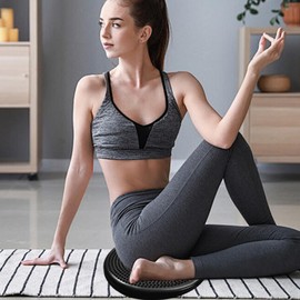 Balance Disc - Wobble Cushion for Core Muscle Engagement & Stability Workout ? Wiggle Seat for Sensory Kids, Physical Therapies and Posture Improvement ? Includes Pump for Effortless Inflation