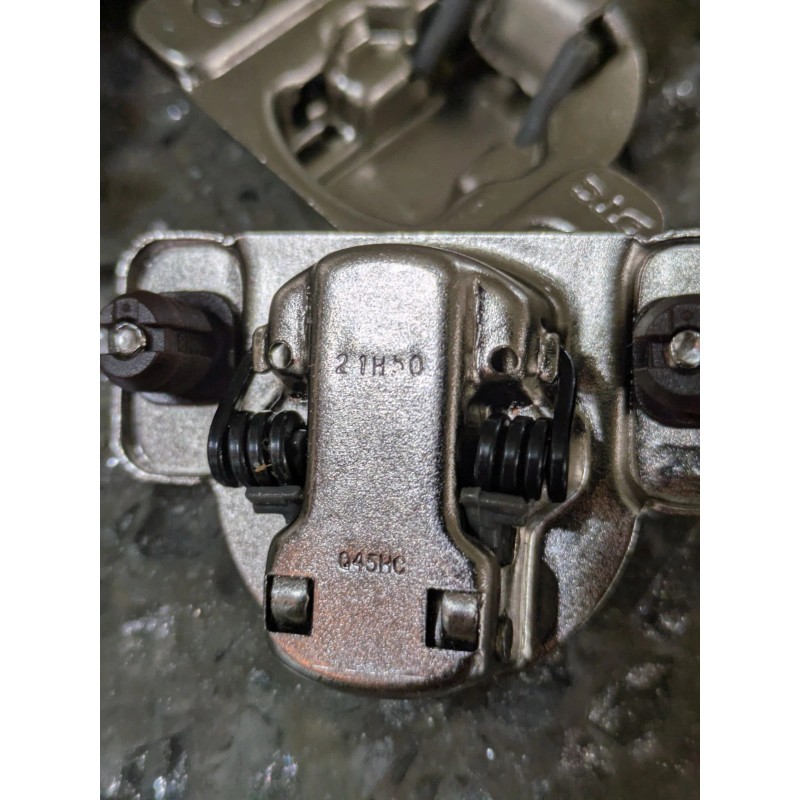 DTC Concealed Cabinet Hinges Non-soft Closing (Qty 10) Brand New