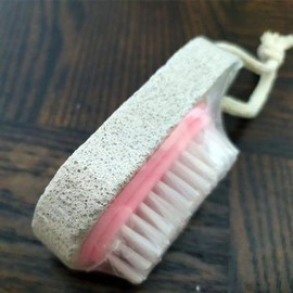 [JHQR1OPT_4B] Foot exfoliator, callus brush, foot massager, calluses / [JHQR1OPT_4B]발각질제거제 각질브러쉬 발마사지기 각질