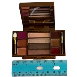 Fashion Fair Multi level Eye Shadow Lip Gloss Collection ll