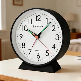 4.5 Inch Small Silent Analog Alarm Clock, Retro Battery Operated Desk Clock with Night Light Stays On 4 Seconds Vintage Metal Table Clock for Bedside, Nightstand, Bedroom, Office, Bathroom - Black